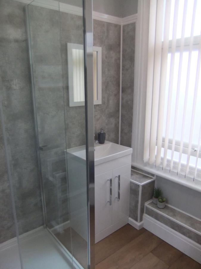 Ferienwohnung Dewsbury House Blackpool Exterior foto