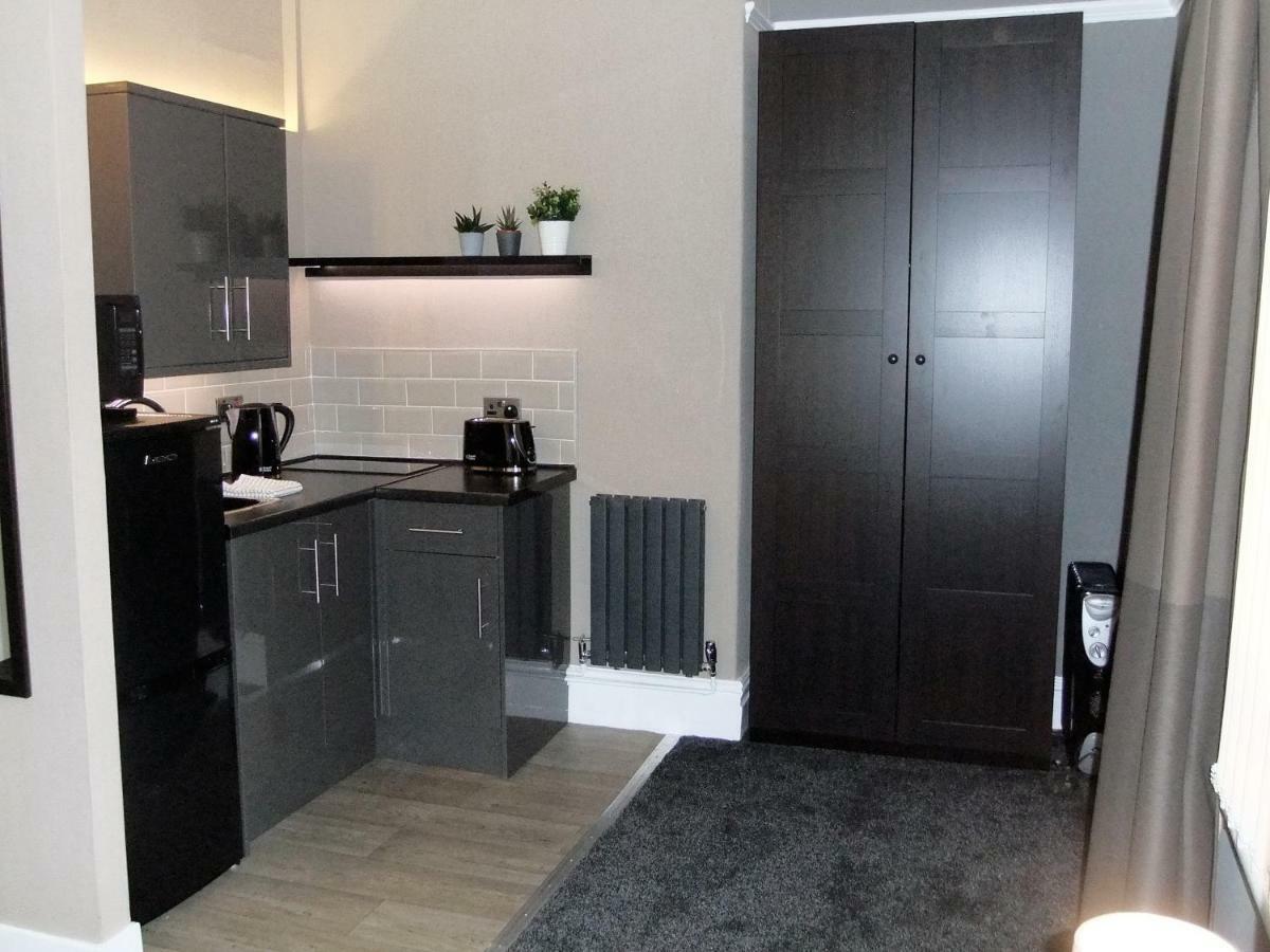 Ferienwohnung Dewsbury House Blackpool Exterior foto
